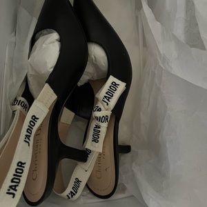 Authentic Dior J’adior Slingback Sandals left foot size 37, Right foot is 37 1/2